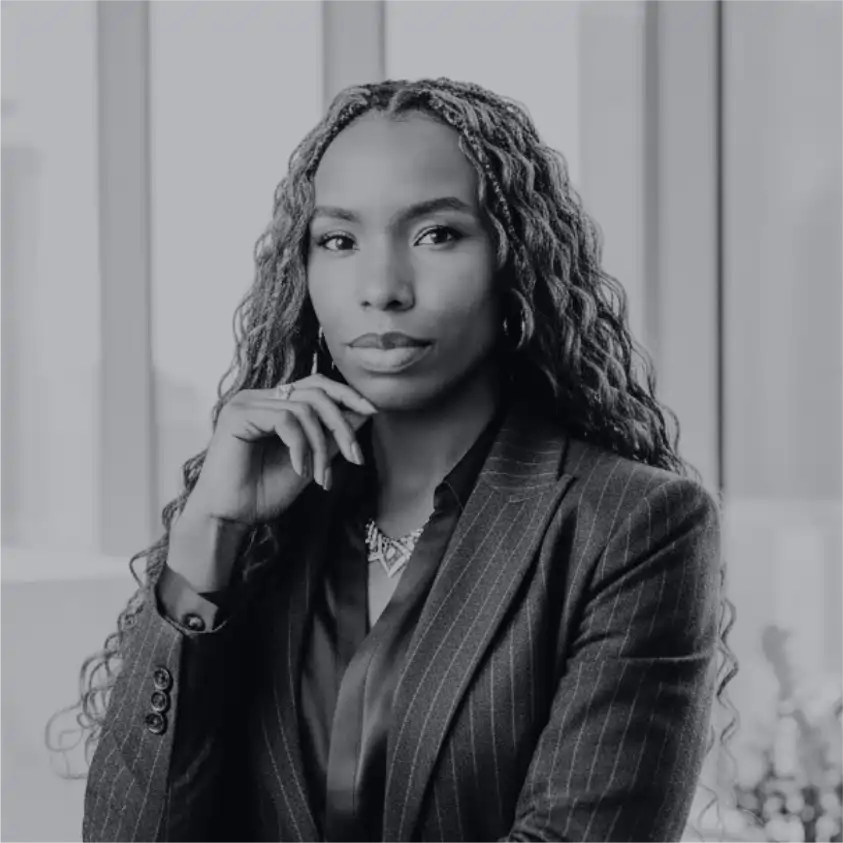 Lucy Santos, Search Architect and GEO (Generative Engine Optimization) Consultant specializing in AI Search Optimization, Semantic SEO, Technical SEO, Entity Optimization, Structured Data and Digital Visibility for businesses across Spain, Portugal, France and Europe.